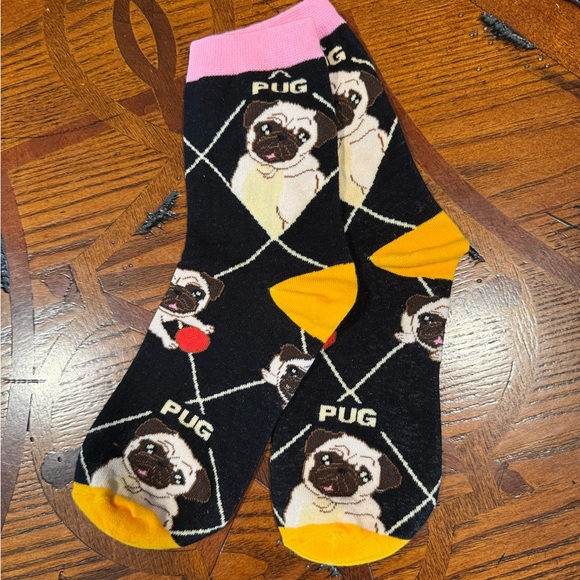 Pug Gift Set - Picture 2 of 7